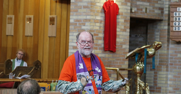 Fr. Lapsley Inspires Anglicans on Healing and Reconciliation Journey