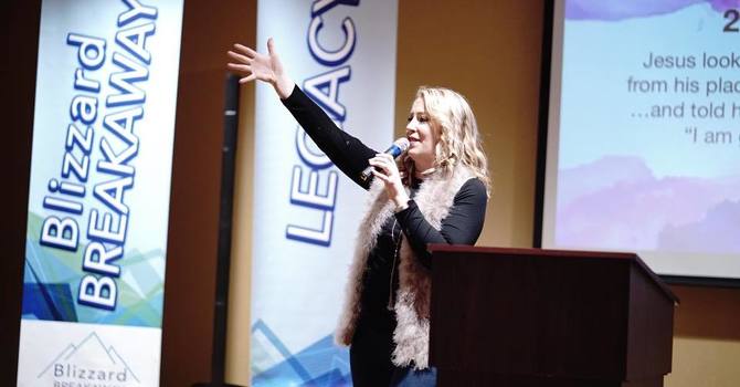 (Tent.) Thirst - Free Flow Worship & Prophecy