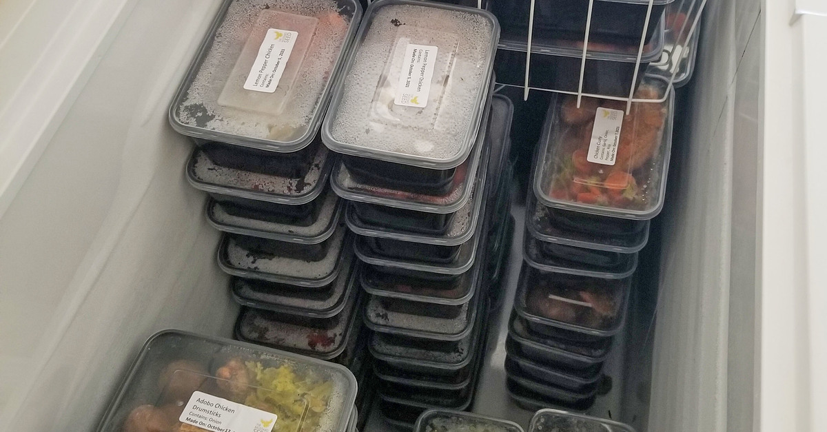 Dinner2Door Delivers Meals with Love to North Edmonton Community Good