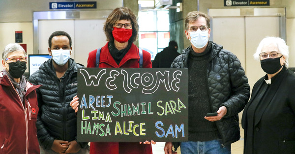 Advent Arrival: Christ Church Welcomes Syrian Family