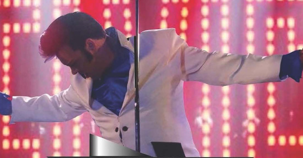 The Ultimate Tribute to Elvis with Robin Kelly 