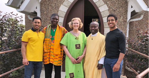 Emmanuel Gibbons Celebrates Rector's Ordination Anniversary 