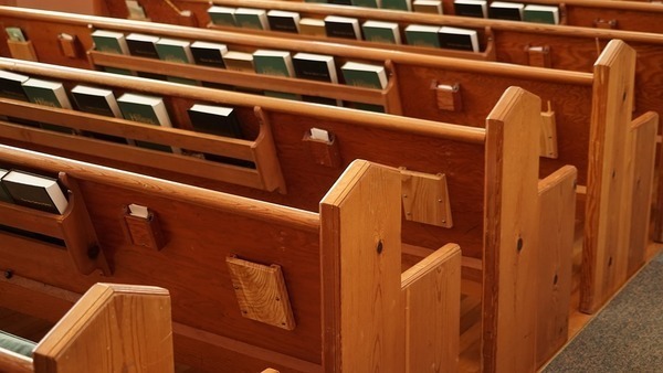 No 10:30 service at St. Laurence