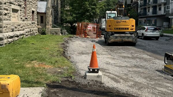 Lay-by on Queen Street