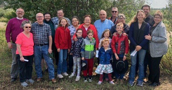 Padstow Pioneer Community Members Remembered at Cemetery Service
