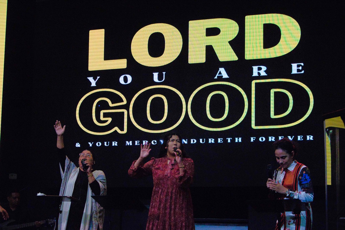 VBS Emerald Crossing — New Life Apostolic Church