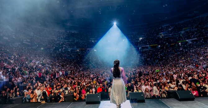 En el Coliseo de Puerto Rico cerca de 2500 personas aceptaron a Jesús image