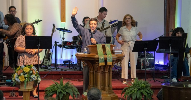 Discipleship Classes/Clases de Discipulado
