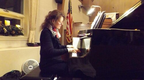 Joan Alvear