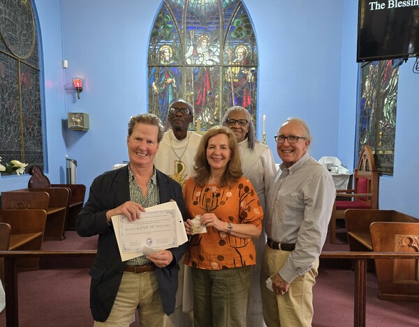 St. John's parishioners visit the Cathedral Episcopal Church of the Good Shepherd in San Jose, Costa Rica