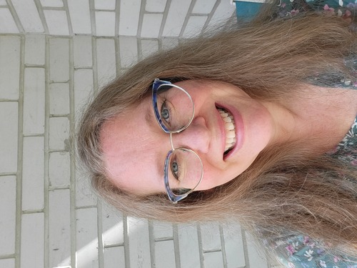 Pastor Elaine Vanderwerf