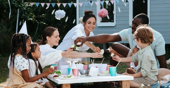 Summer Hospitality of Nature image