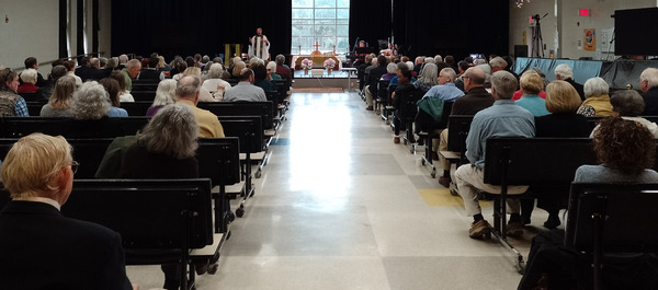 Sunday Worship Returns to Haut Gap