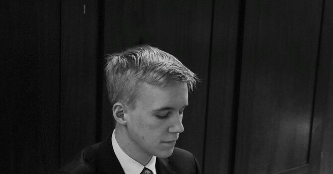 Lunchtime Organ Music: Amiel Elfert