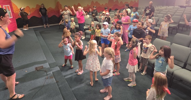 VBS Huge Hit image