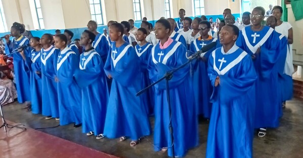 Companion Diocese Confirms Hundreds in Buye Archdeaconry