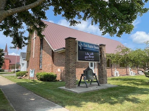 Pastor Dylan Lundy