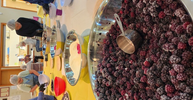 Blackberry Pie Production