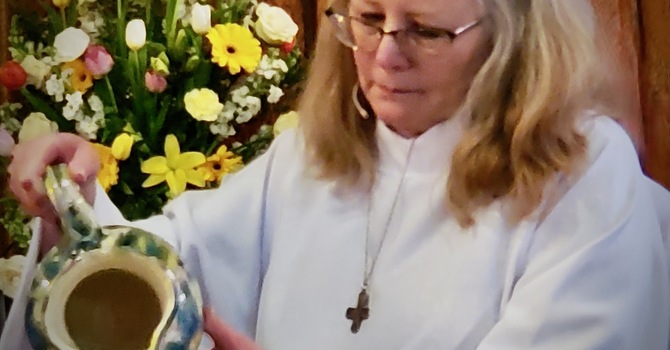 The Rev. Lisa Rygiel Installed as Zion's Lutheran Pastor image