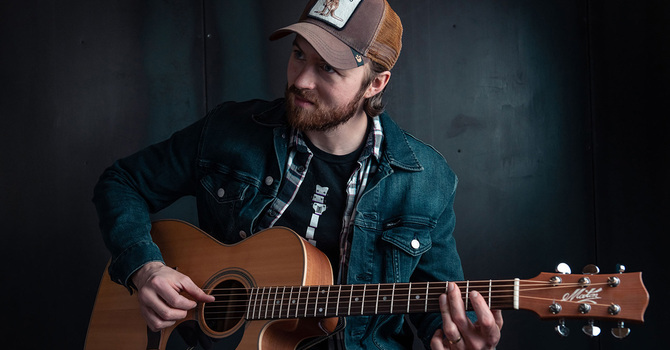 Joe Robinson in Concert