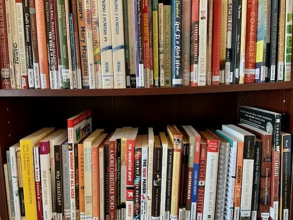The Emmaus Community Library 