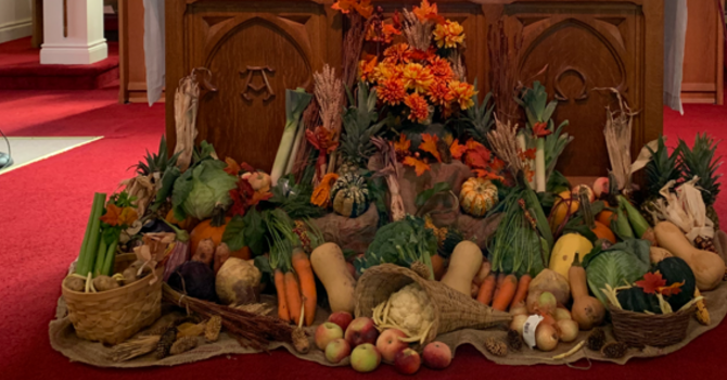Thanksgiving Outreach - Gathering Food