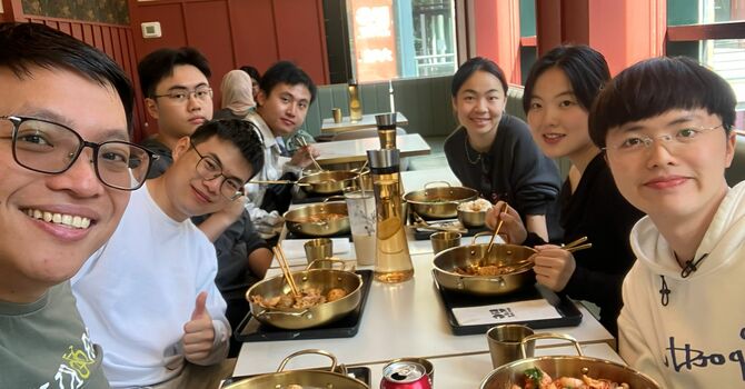 University and Young Adult 大学及初职