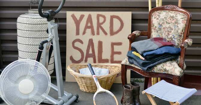 Free Donation Only Yard Sale 