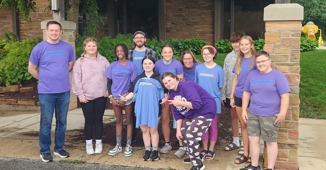 Youth Travel to Pine Ridge image