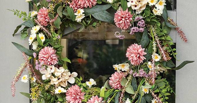 Craft Day/Wreaths