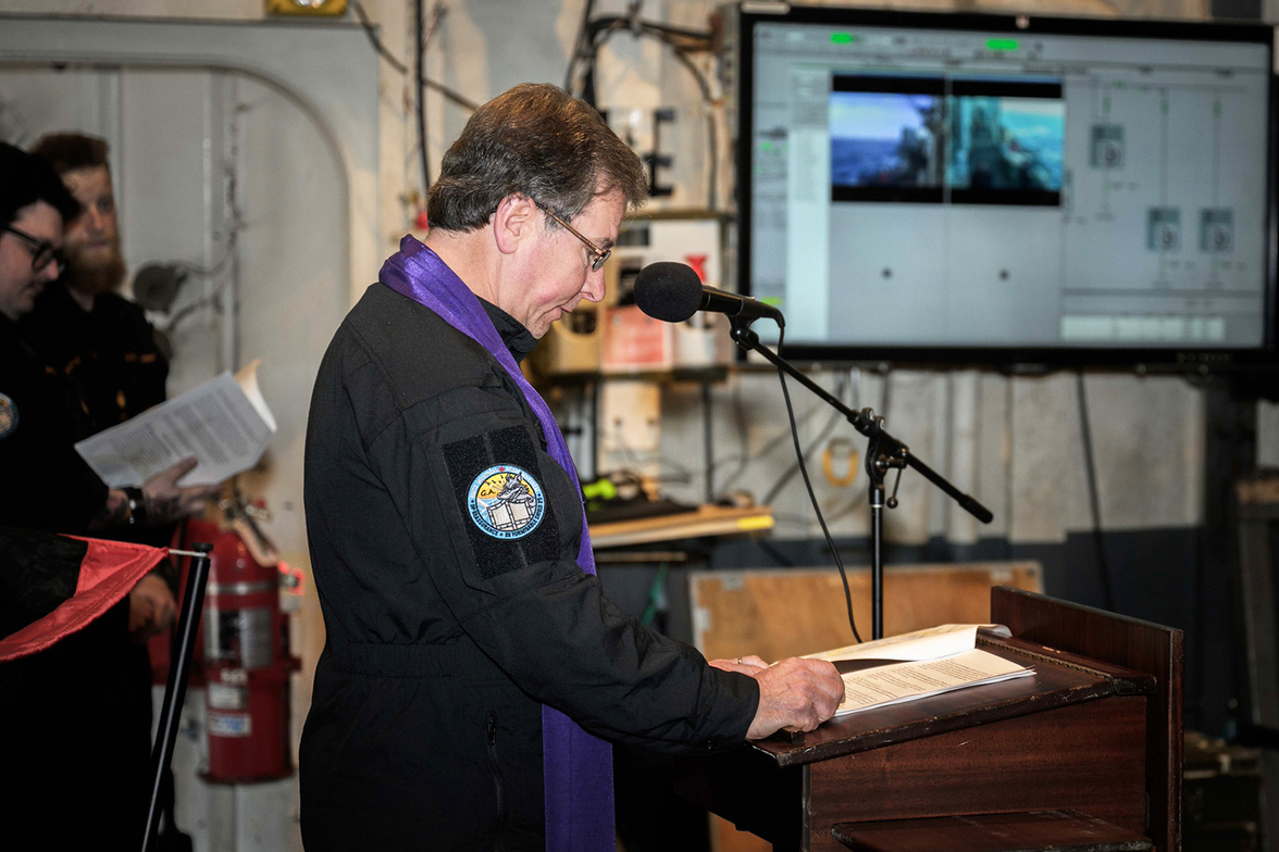 Slideshow image