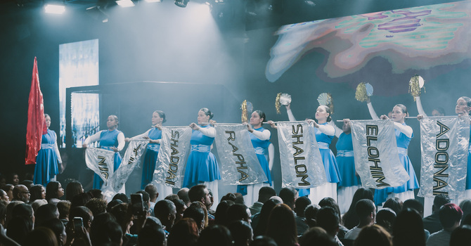 Diez años llevando salvación, restauración y vida de Dios más allá de República Dominicana. image