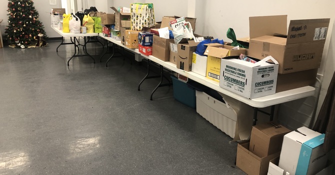 Niakwa Park Food Drive