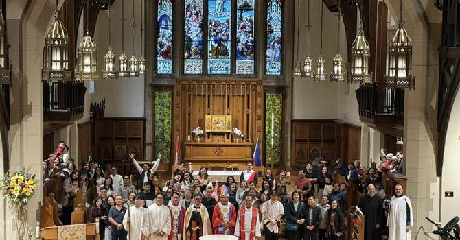 Filipino Eucharist - A Joyful Celebration image