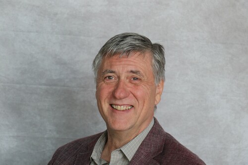 Gary  Schmidt