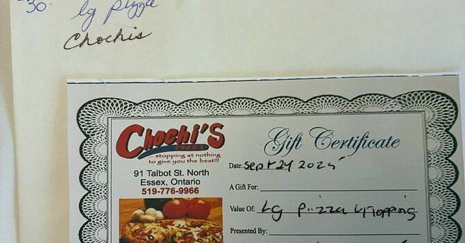 Chochi's Pizza image