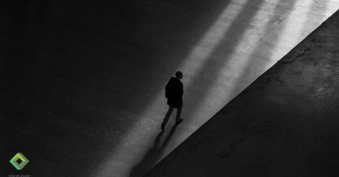 The Burden of Lonely Leadership image