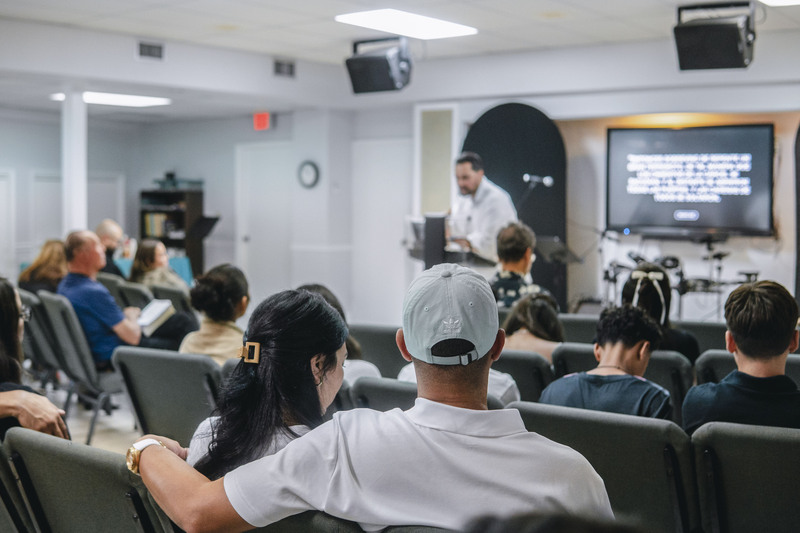 No Te Preocupes, Adora.