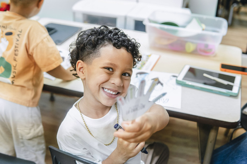 No Te Preocupes, Adora.