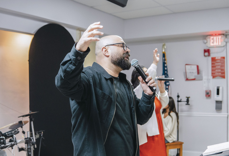 No Te Preocupes, Adora.