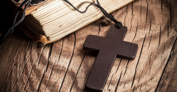 あなたがただけで、寂しいところに行って、しばらく休みなさい。