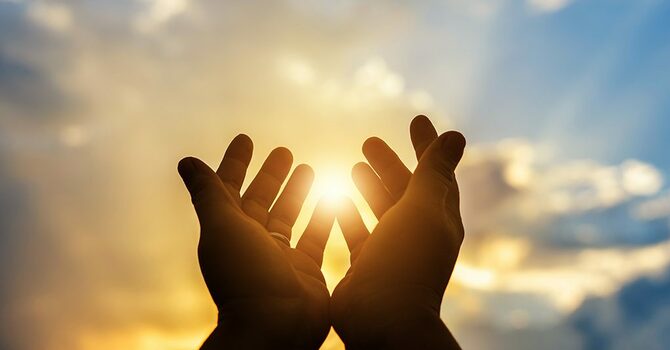 Thankfulness in Prayer image