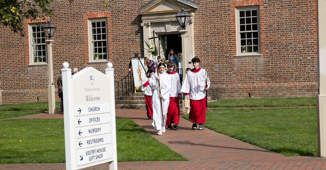 10:30 AM Holy Eucharist: Rite One 