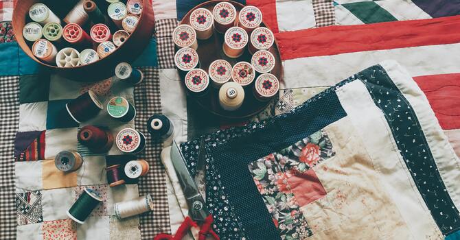 Winter warm-up comforter tying