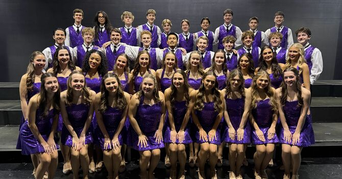 Cary Grove HS Swing Choir at Bethany