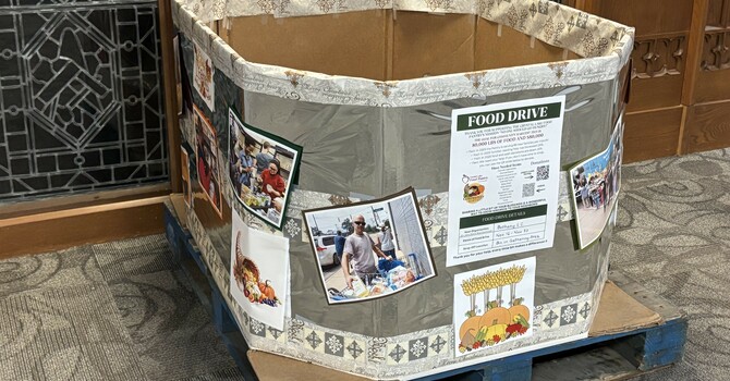 Support Crystal Lake Food Pantry image