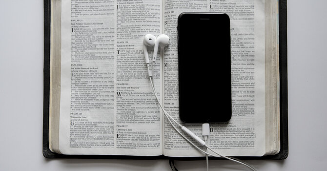 Giving Thanks for God's People