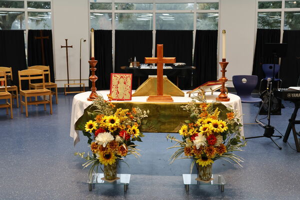 Altar Flowers November 23, 2025