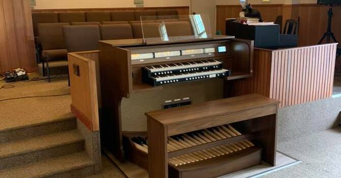 Accompanist/Organist Position Available image