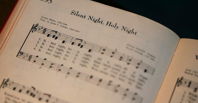 Carols in the Courtyard